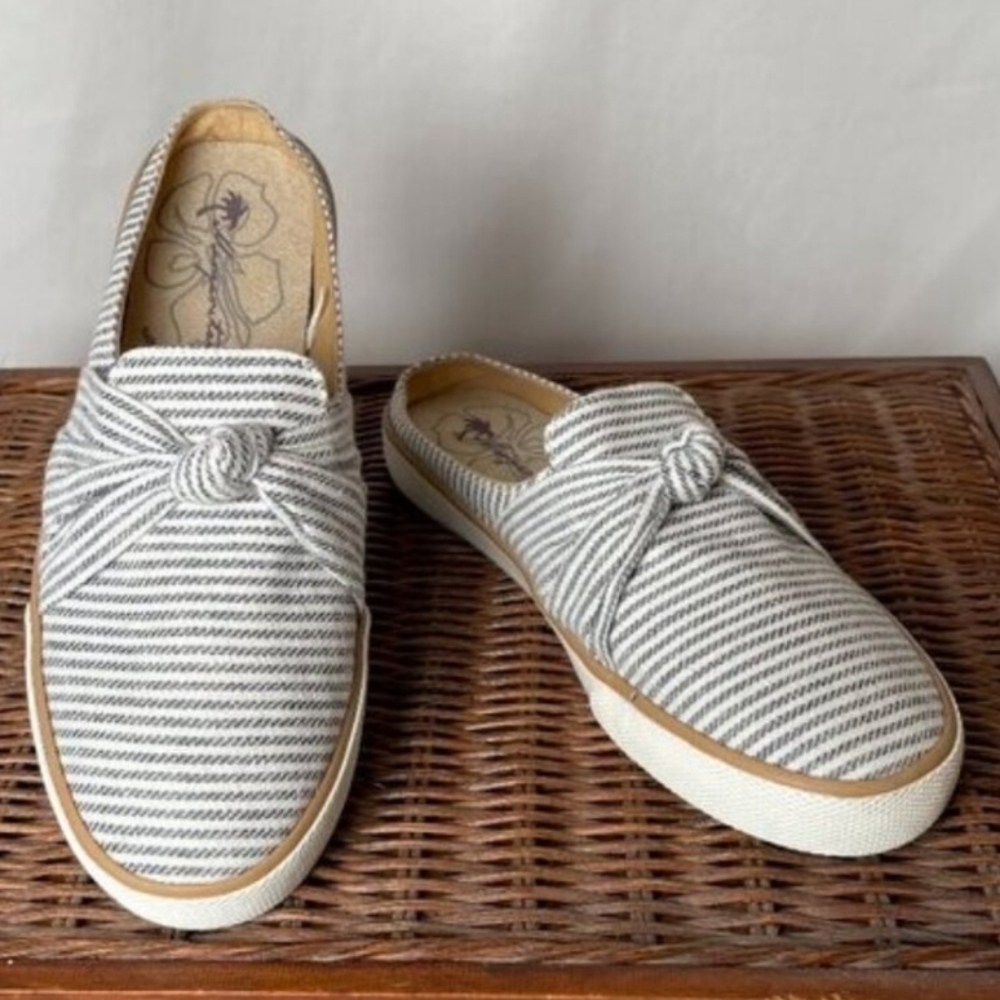 Striped Gray Women's Slip-On Shoes